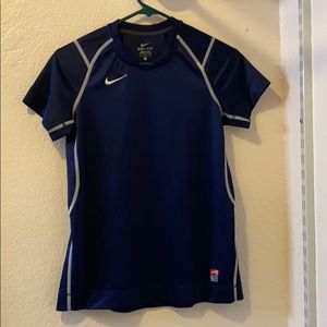 Nike drifit top